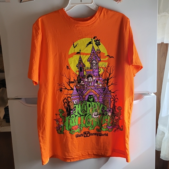Disney Parks -Walt Disney World- Mickey & Friends, Happy Halloween T-Shirt Large - Picture 3 of 8